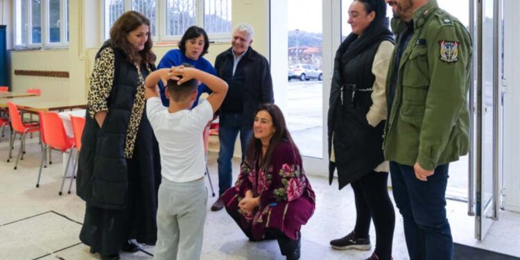 Begoña Gómez del Río durante su visita al CAIA de Laredo