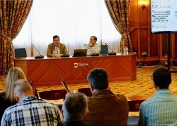 El director general de Comercio y Consumo, durante el acto de clausura de la jornada