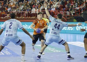 El jugador del Bathco BM Torrelavega Isidoro Martínez