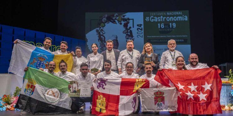Foto de los ganadores en las diferentes categorías