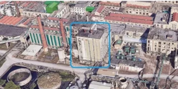 Imagen de la caldera de la fabrica de sniace
