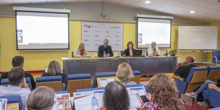 Javier López Estrada en la apertura de la jornada