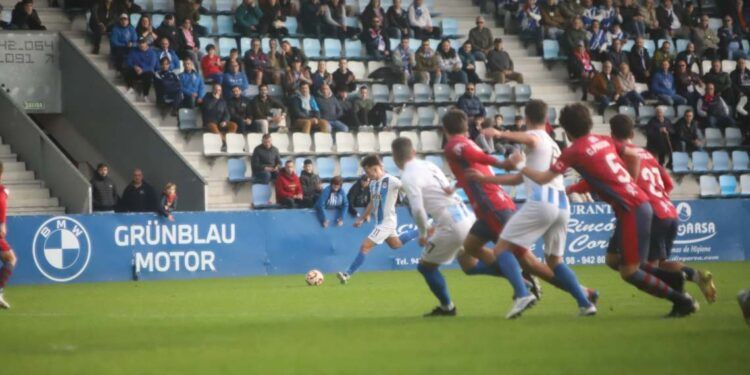 Jugada del último partido disputado en el Malecón