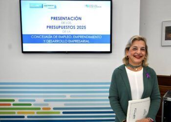 La concejala Chabela Gómez Barredo durante la presentación de los presupuestos 2025
