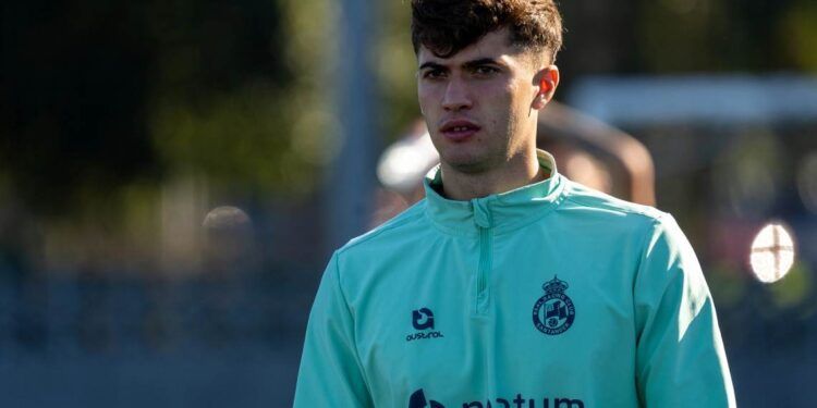 Marcos Fernández Jugador del Rayo Cantabria.