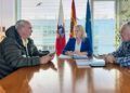 La consejera María Jesús Susinos con el Alcalde de Saro Miguel Ángel Prieto y el Concejal Higinio Rábago