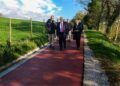 Roberto Media y Enrique Bretones, durante la visita a algunas de las obras se están acometiendo en el municipio