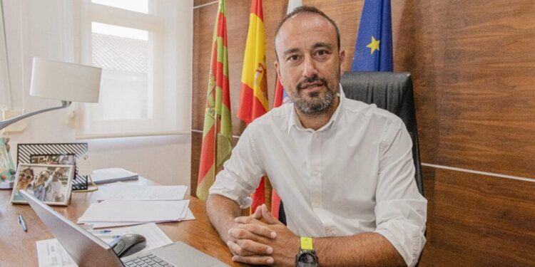 El alcalde de Torrelavega, Javier López Estrada