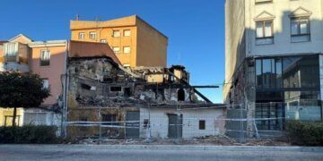tapiado Edificio la albericia 24