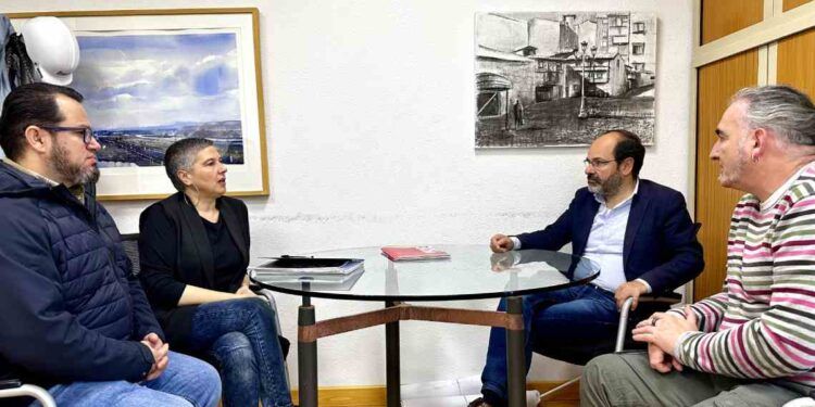 Reunión asociación afectados por el Covid y el ayuntamiento