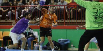 Bathco BM Torrelavega en un partido de la ultima jornada liguera