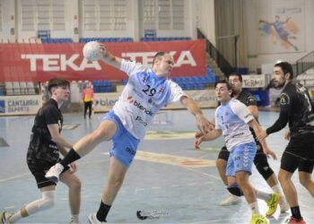 Jugador Balonmano Blendio Sinfín Santander