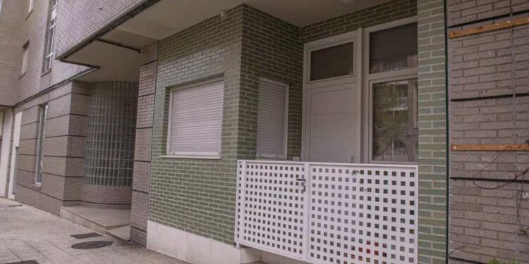 Torrelavega facilita la conversión de locales en viviendas