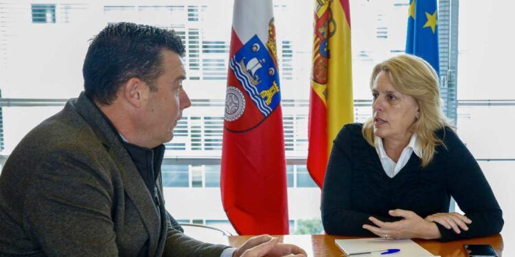 Reunión para concretar las obras de acondicionamiento de varios caminos rurales