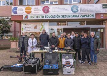 Robótica Industrial donación drones para formacion