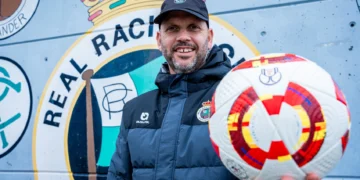 José Alberto, entrenador del Racing