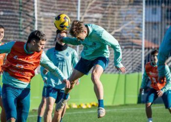 El Racing a por su primera victoria del 2025