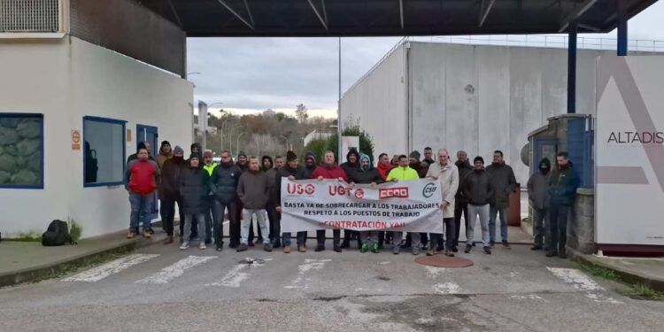 Jornada huelga en Altadis