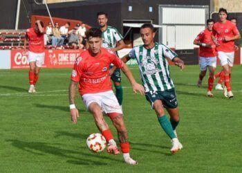 El CD Laredo a por los tres puntos en Guijuelo