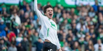 El Racing de Santander celebra su victoria 6-0 al Ferrol