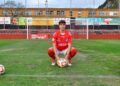 CD Laredo incorpora un nuevo central Álex Alonso