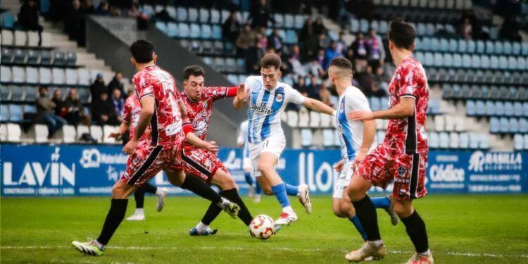 Gimnástica y Guijuelo empatan a cero