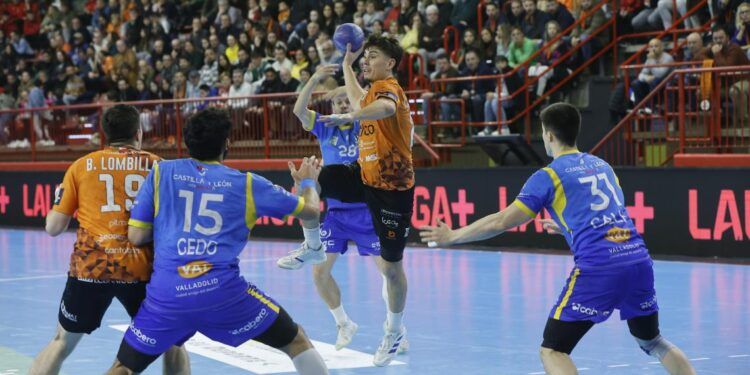 Bathco BM Torrelavega debuta en la Copa de España