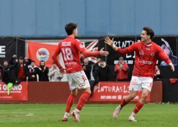 El CD Laredo, logro un meritorio empate ante el avilés