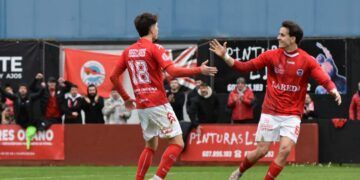 El CD Laredo, logro un meritorio empate ante el avilés