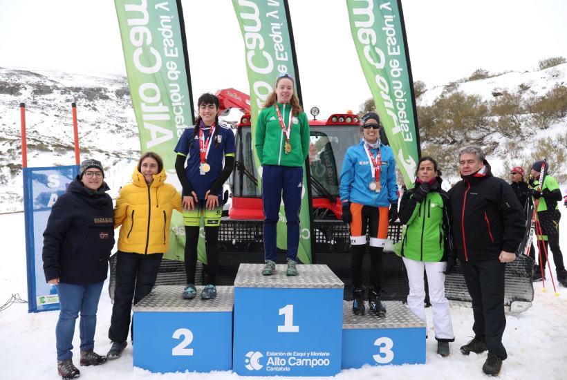 Pódium Cpto España Triatlón Invierno femenino
Campeonato de España de Triatlón de Invierno