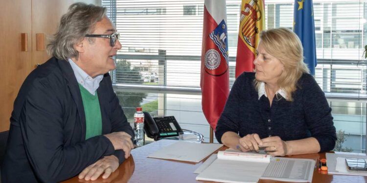 Gobierno respalda mejoras rurales en Vega de Pas