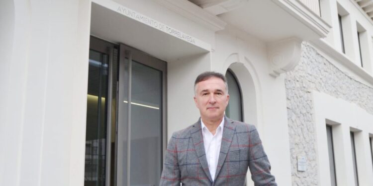 caos traslados de las dependencias municipales