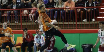 Bathco BM Torrelavega cae ante BM Logroño La Rioja