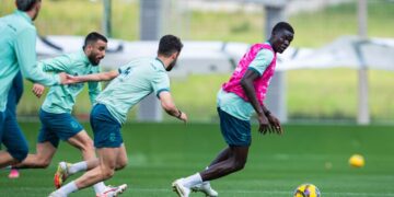 Racing de Santander quiere seguir fuerte en casa
