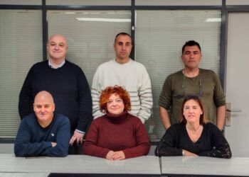recorte de derechos laborales en Lupa y Top Cash