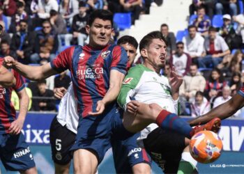 Victoria del Racing en El Alcoraz