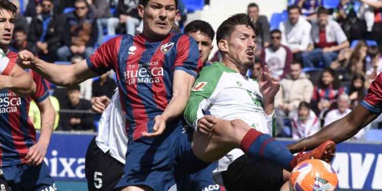 Victoria del Racing en El Alcoraz