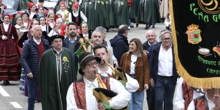 Buruaga en la Fiesta del sobao en los valles pasiegos