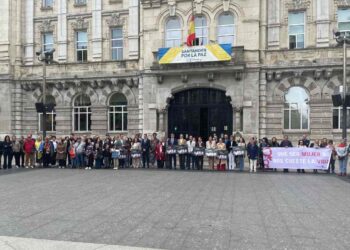 Minuto de silencio por las victimas de violencia de género