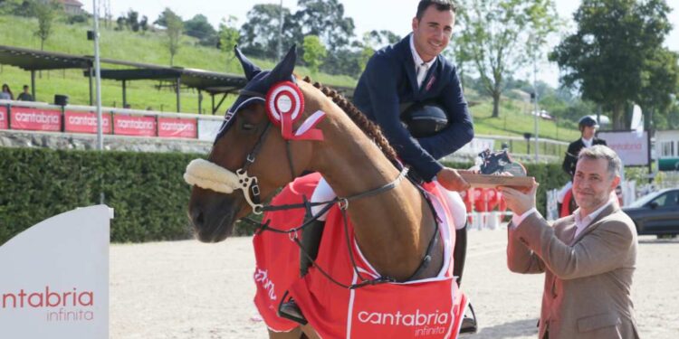 Concurso de Saltos Internacional de Heras