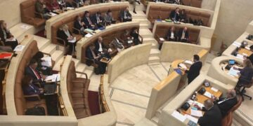 Aprobación Ley de Juventud en Parlamento