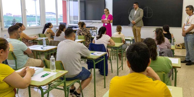 Inicio de las oposiciones docentes en Cantabria
