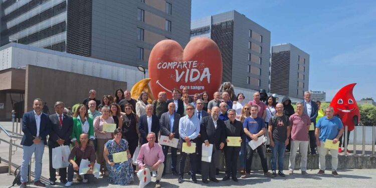 Foto familia Grandes Donantes de Sangre