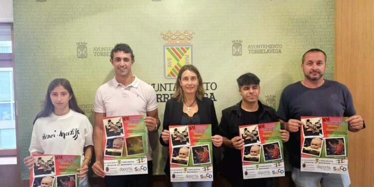 Torneo de tenis de mesa en Torrelavega