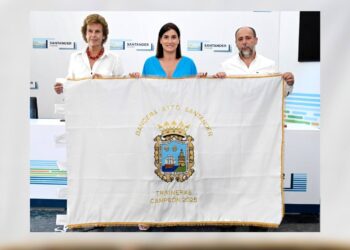 Bandera Ayuntamiento de Santander de Traineras en la Bahía