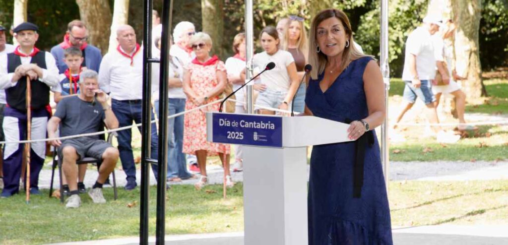 La Presidenta Buruaga Día de Cantabria