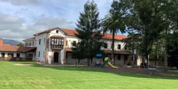Educación colegio Manuel LLano Cabuérniga