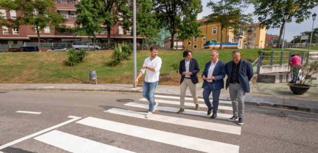 Fomento acomete obras en El Astillero