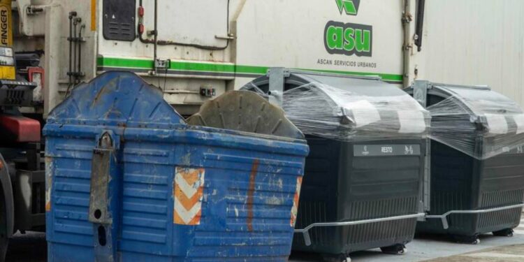 Ayuntamiento de Camargo renovación de los contenedores.