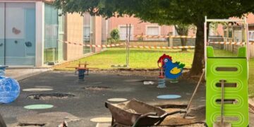 Obras en el parque infantil del Colegio Ramón y Cajal.